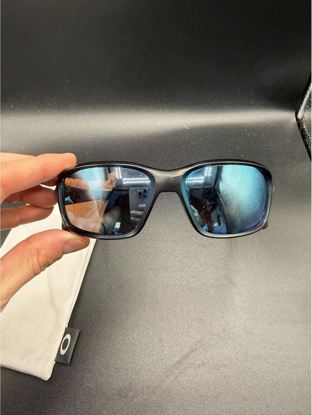 Oakley Straightlink Matte Black Prizm Deep Water Polarized Lens Oo9331-05